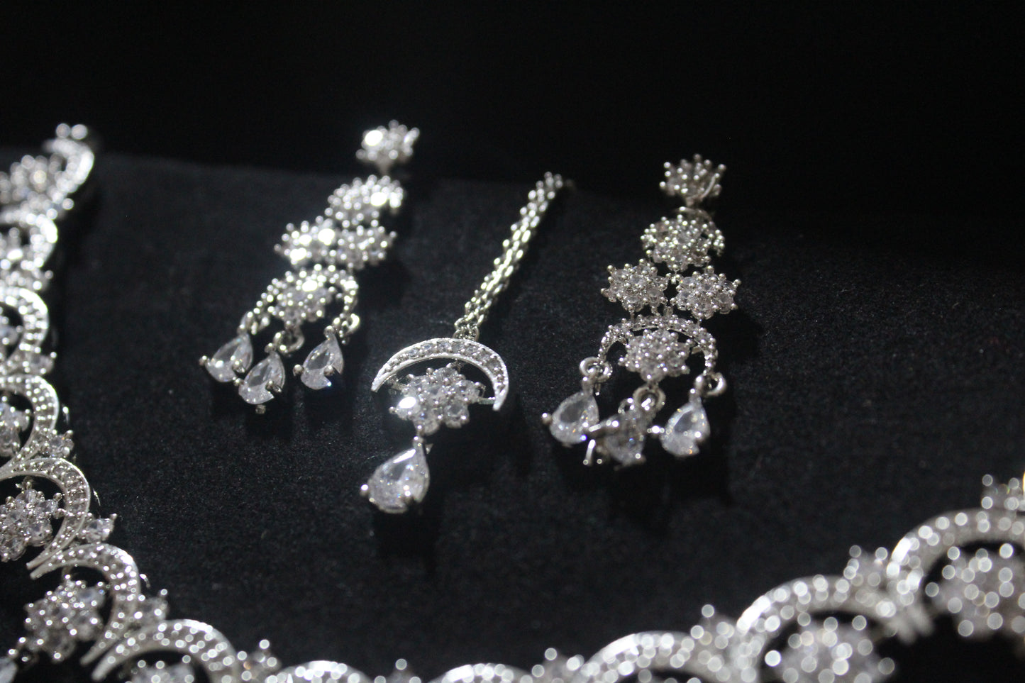 Sparkling CZ Stone Wedding Set