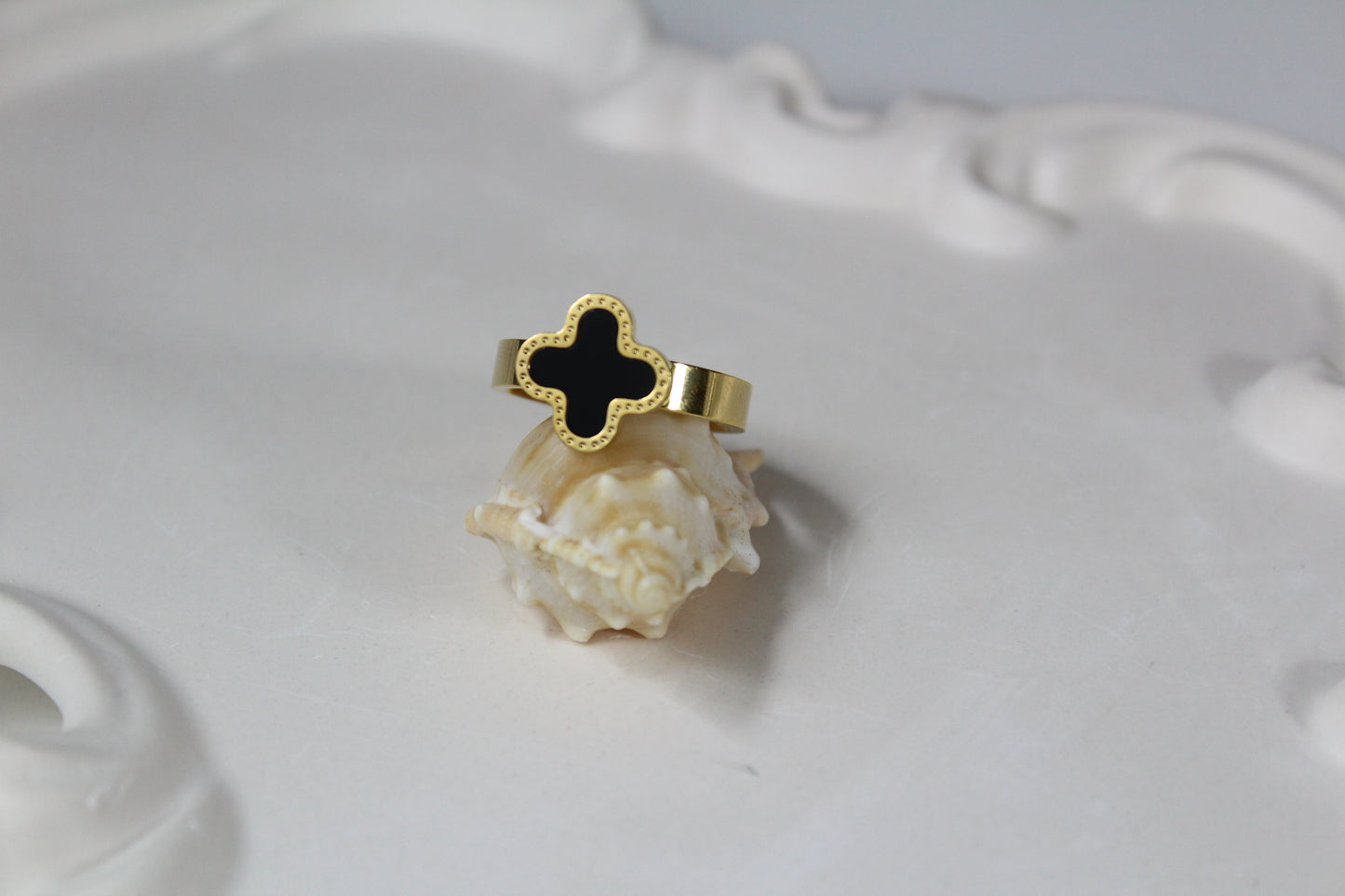 Black Clove Ring