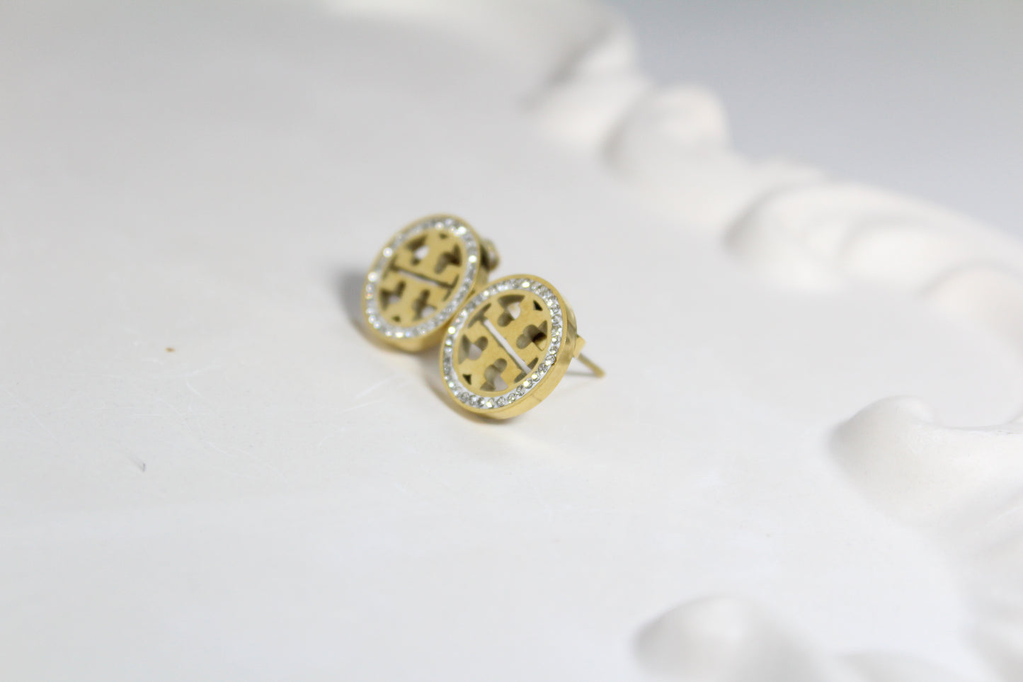 T-Stone Studs
