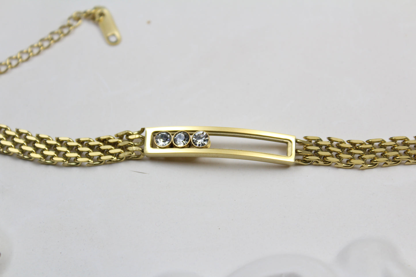 Pearl with Chain Bracelet