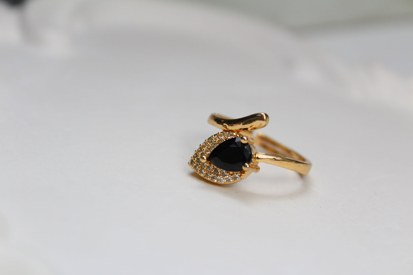 Adjustable Leaf Ring