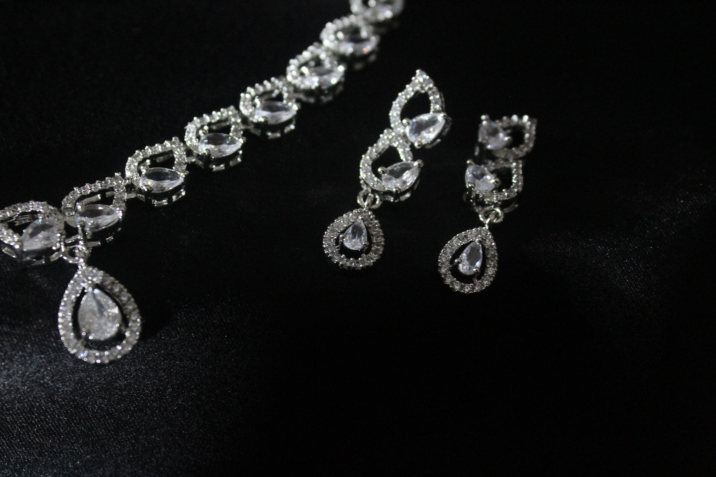Diamond Cut Zirconia Set