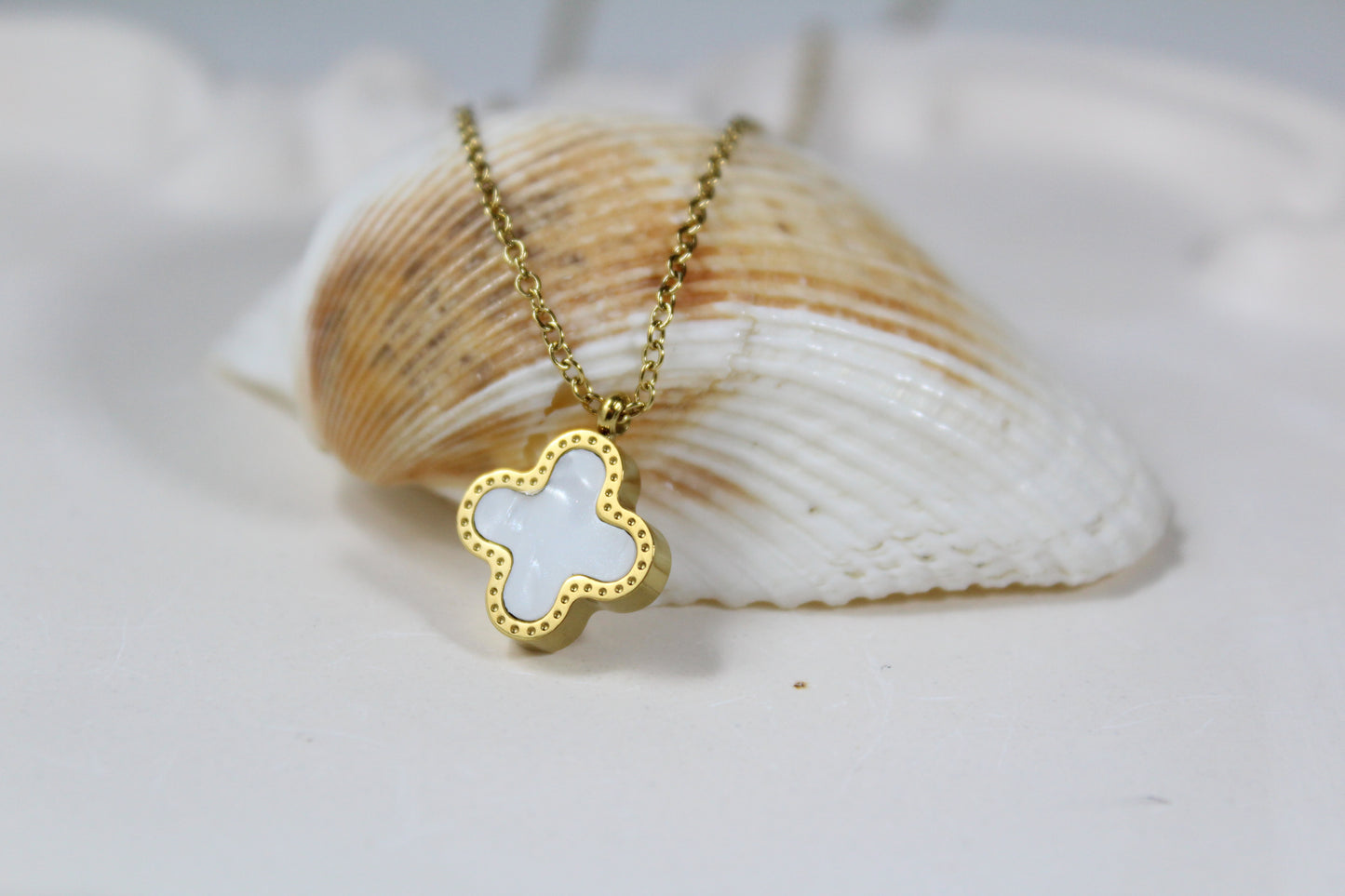 Double Sided Clove Necklace