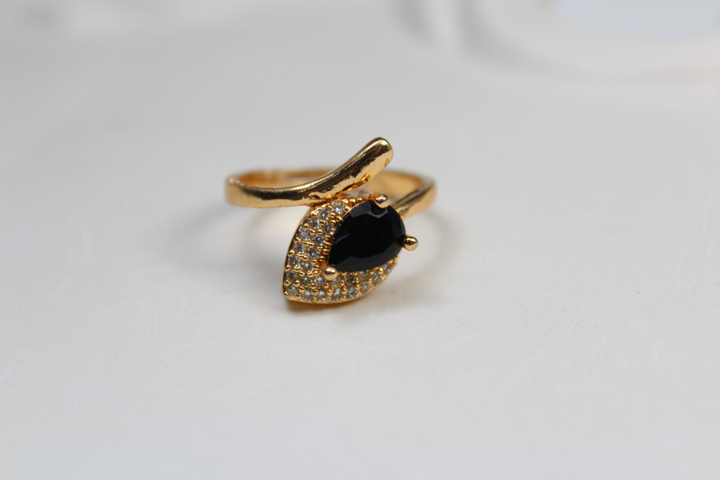 Adjustable Leaf Ring