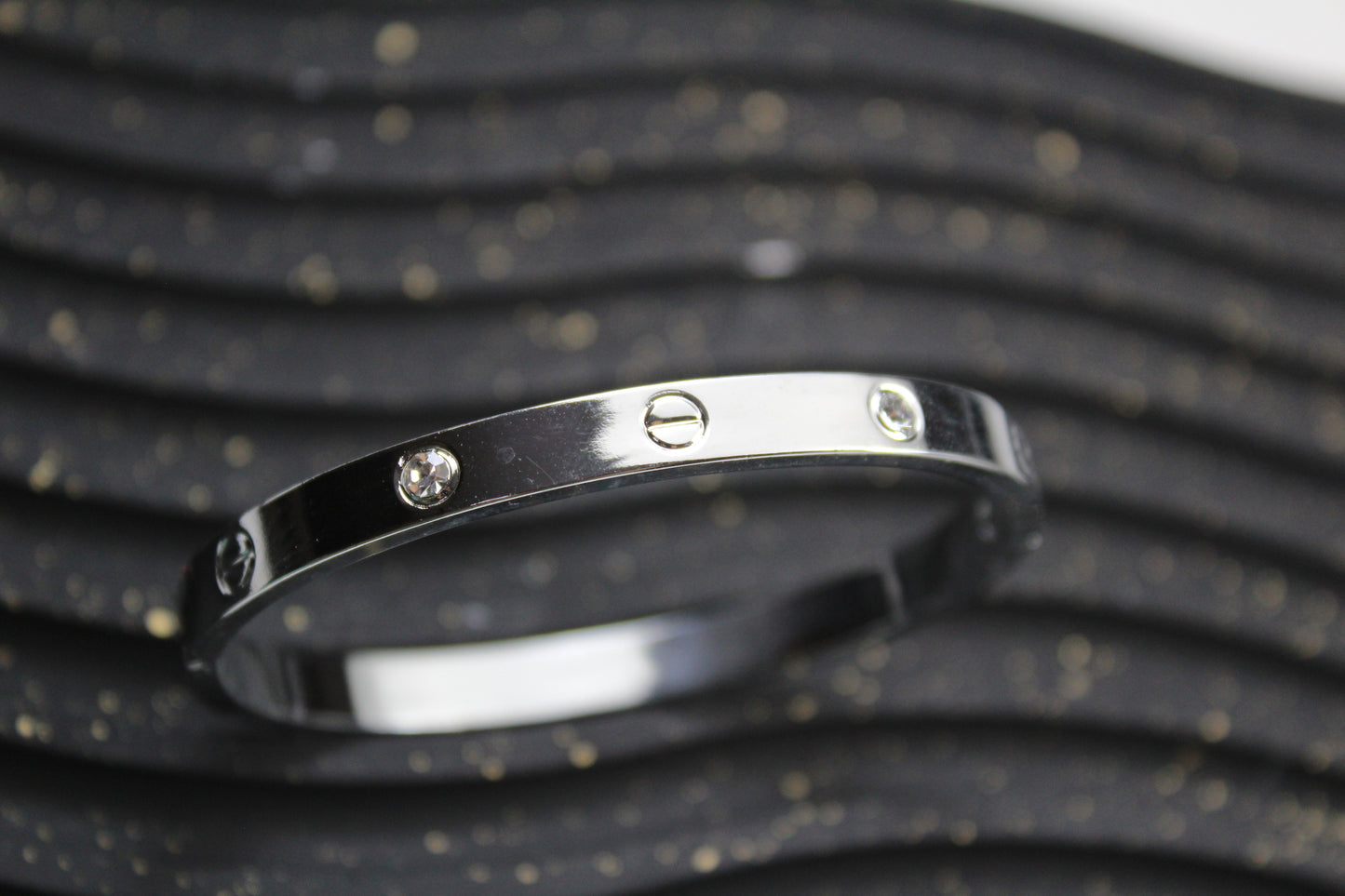 Stainless Steel Openable Cartier (Silver)