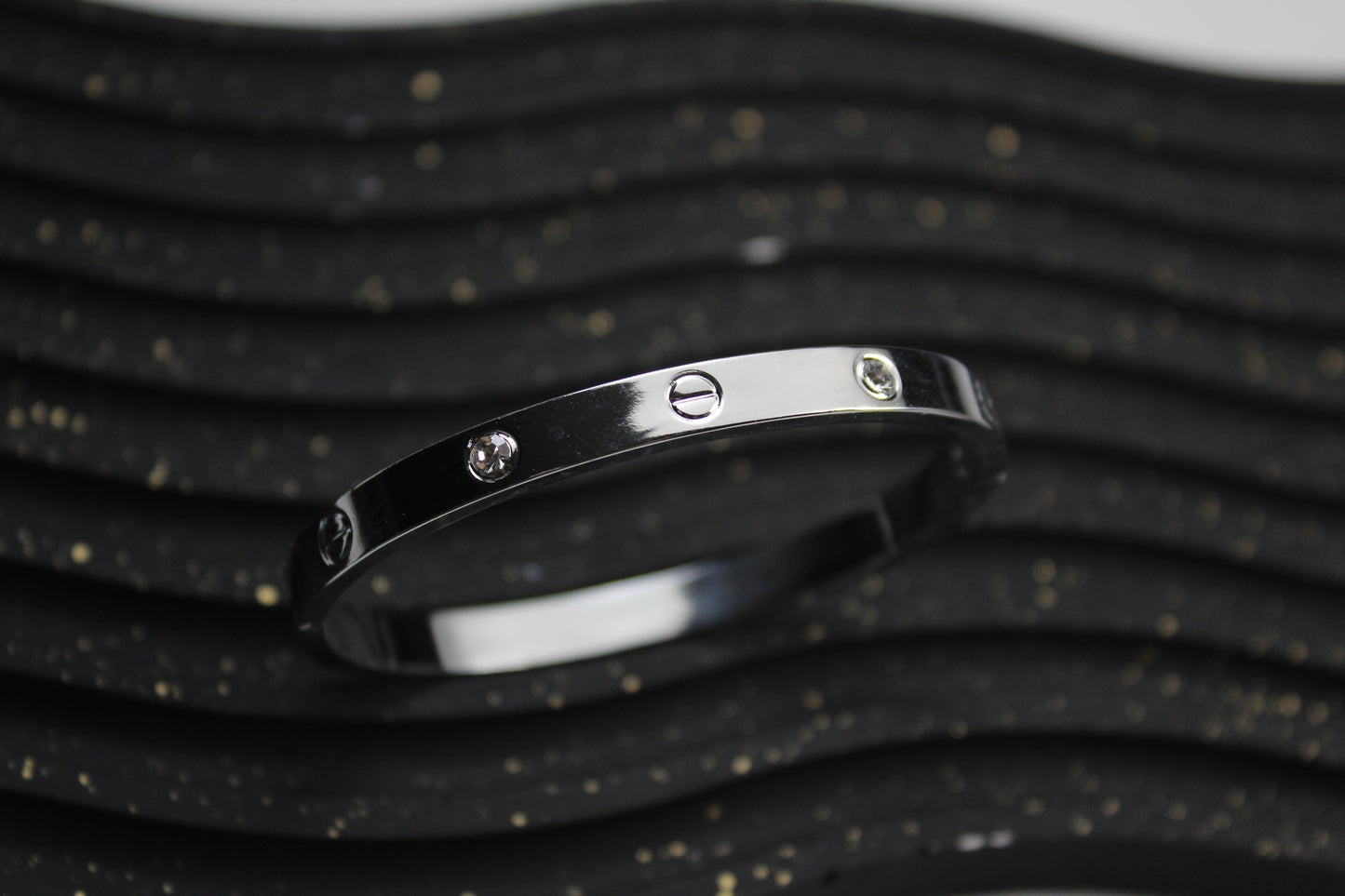 Stainless Steel Openable Cartier (Silver)