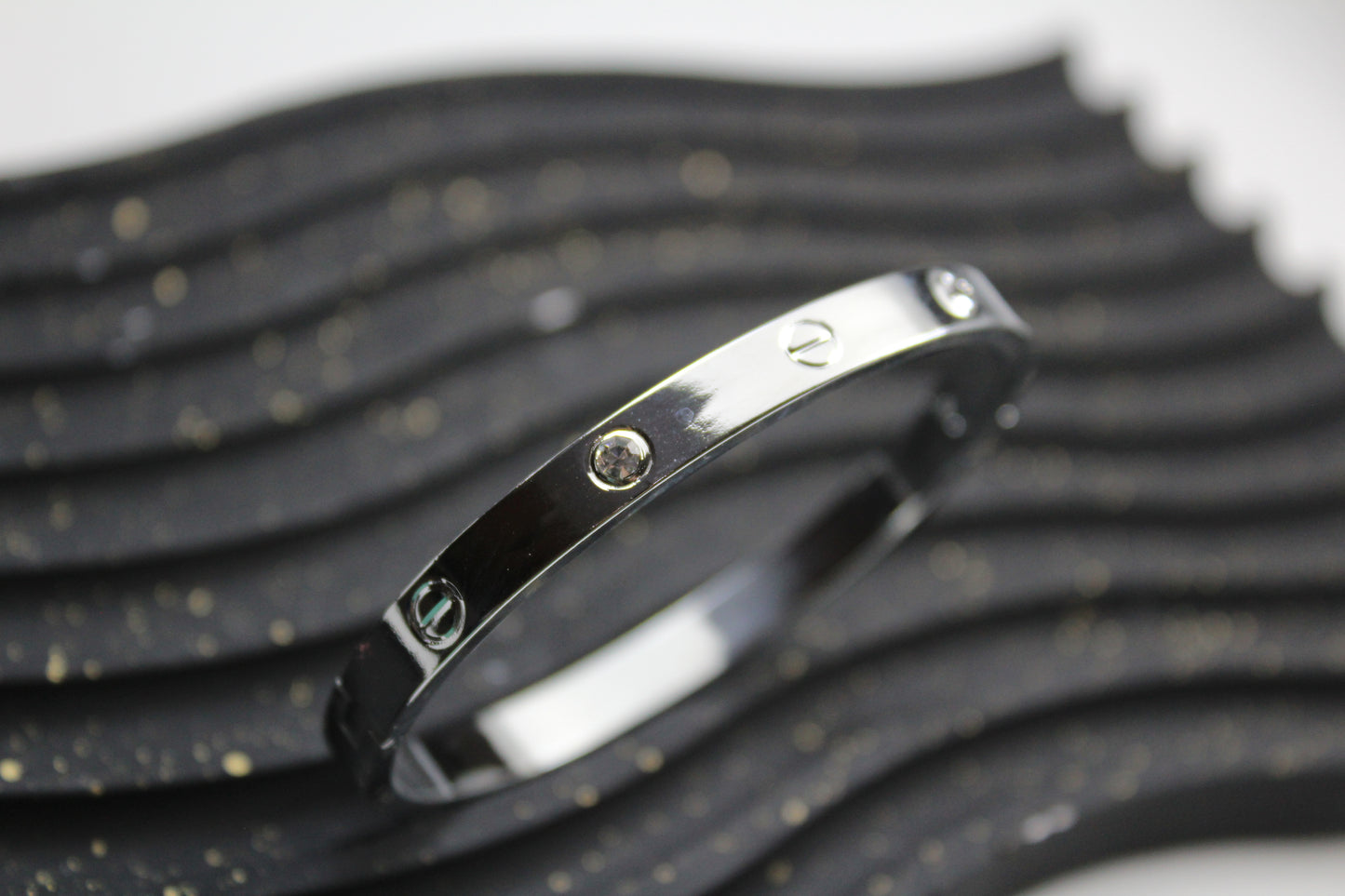 Stainless Steel Openable Cartier (Silver)