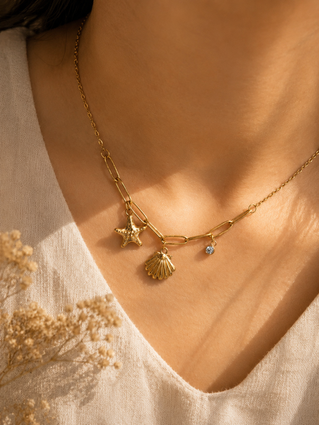 Golden SeaShell & Starfish Pendent