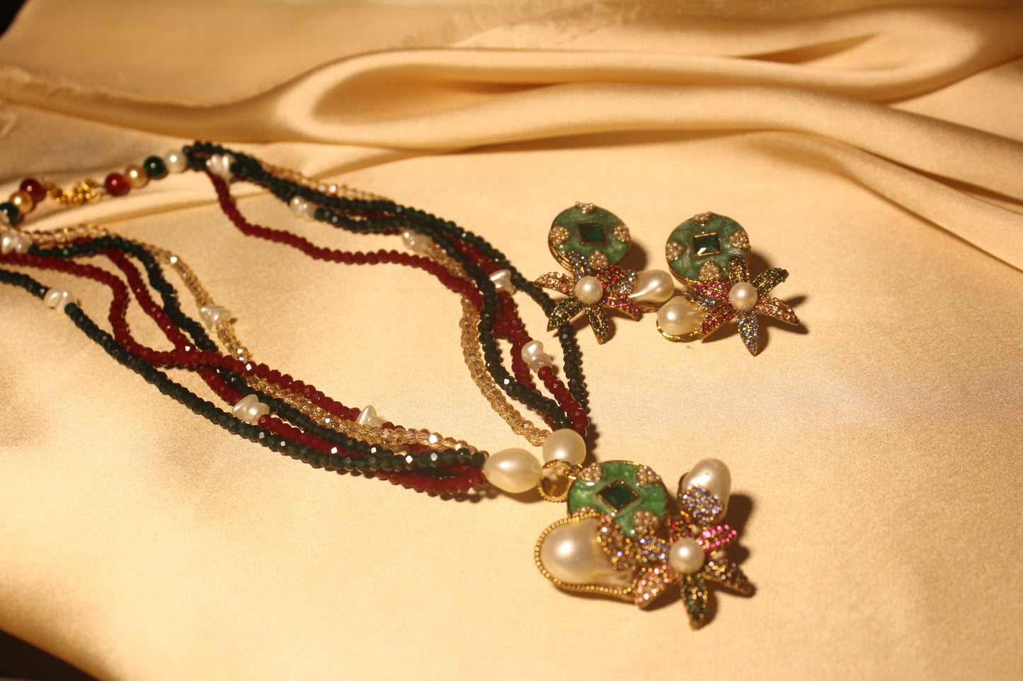 Multicolor Floral Motif & Pearls Turkish Set